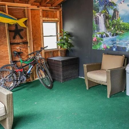 Historic Coastal Haven- Pet Friendly Fast Wi-Fi Villa Norfolk Exterior photo